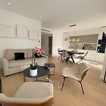 3 Rooms Wifi Parking Center